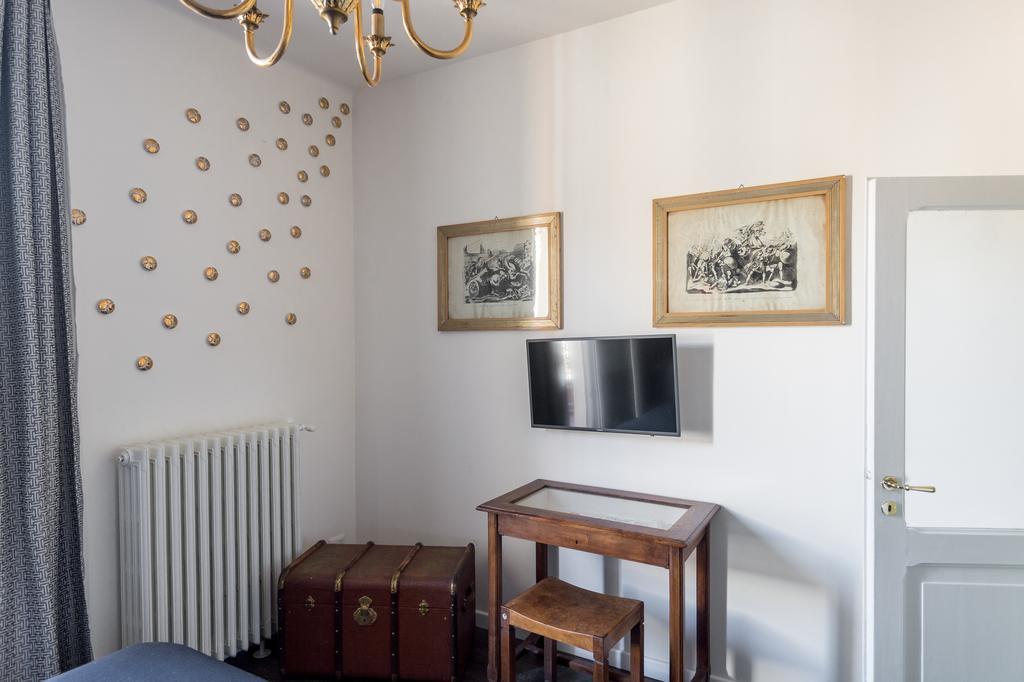 Apartment L'8 Boutique Design *